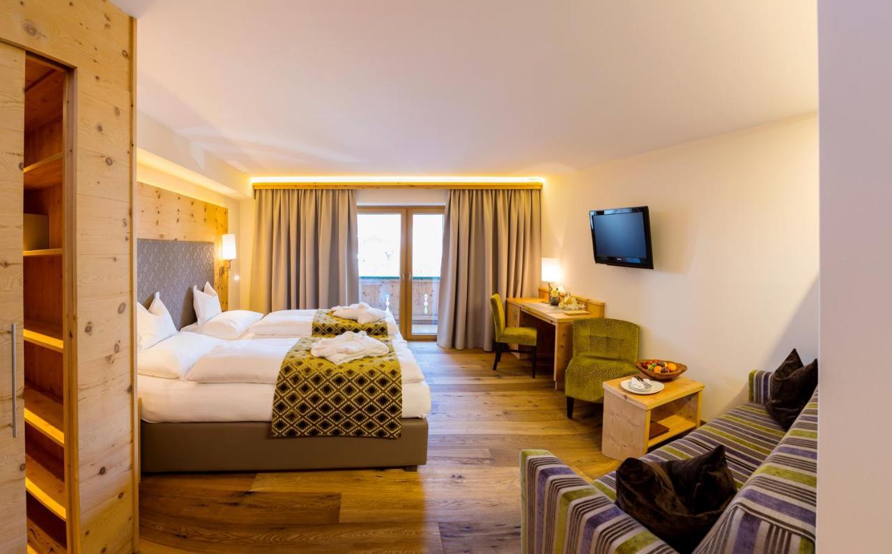 Hotel Post 4*